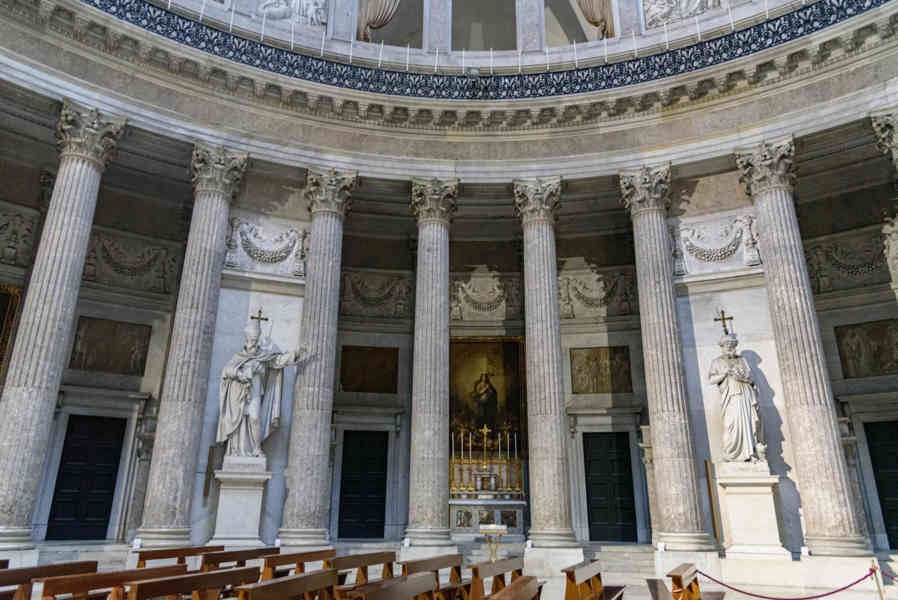 015 - Italia - Nápoles - plaza del Plebiscito - basílica de San Francisco de Paula.jpg